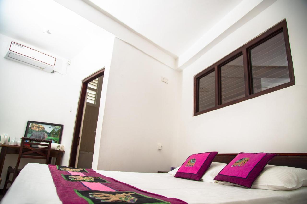 D Family Resort Anuradhapura Exterior photo