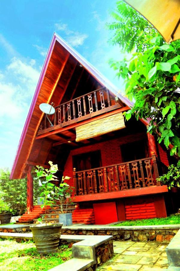 D Family Resort Anuradhapura Exterior photo
