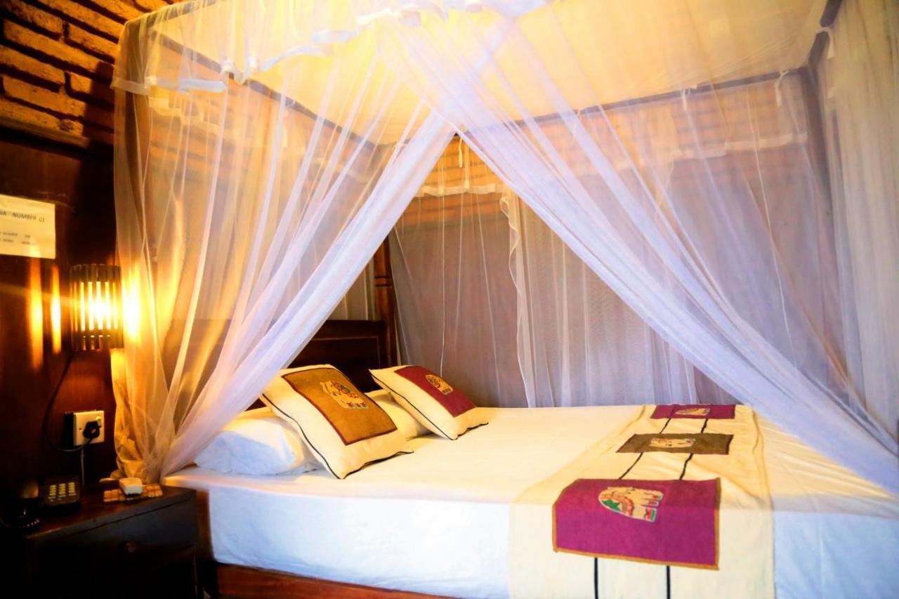 D Family Resort Anuradhapura Exterior photo