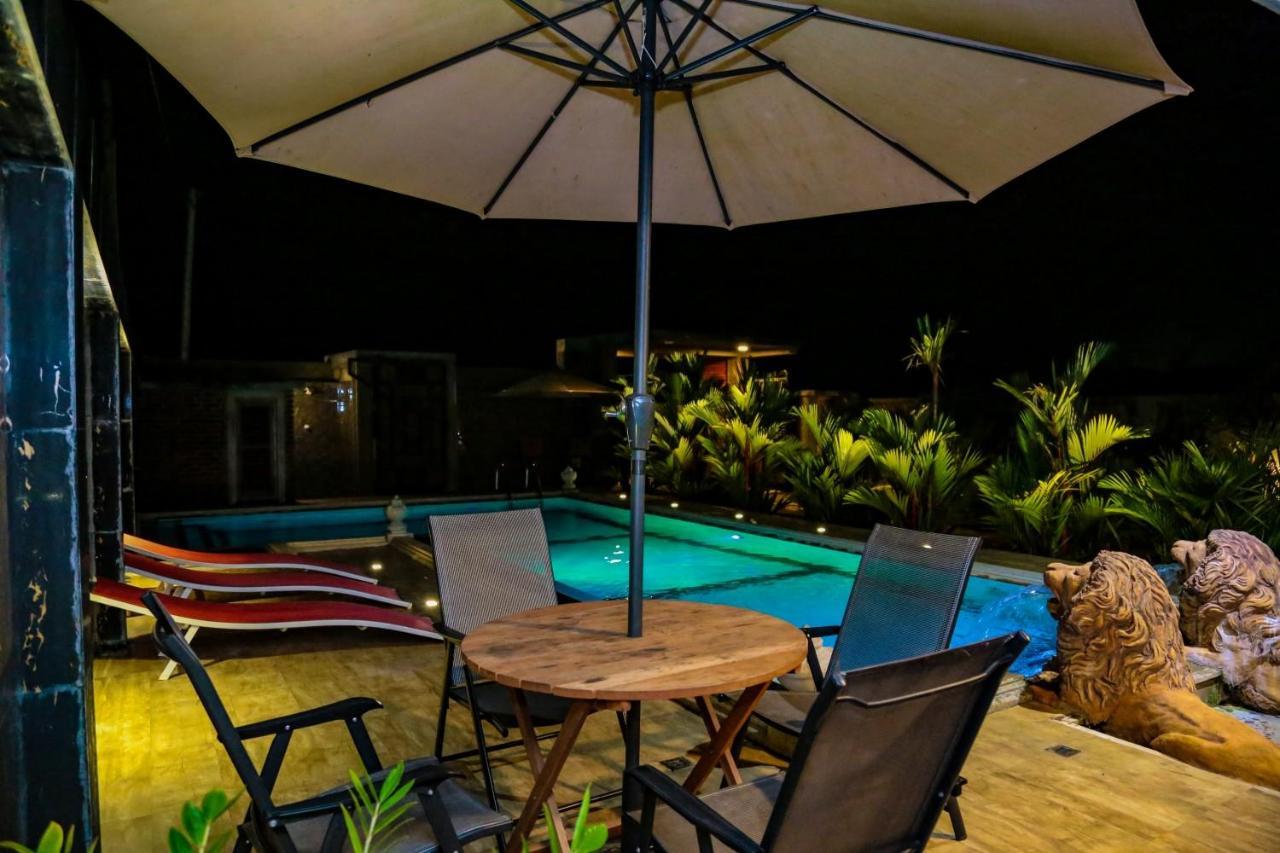 D Family Resort Anuradhapura Exterior photo
